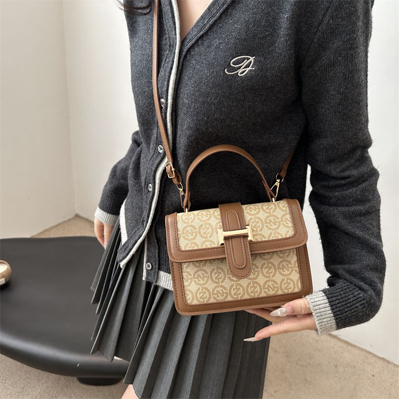 حقيبة اليد الجذابة بتصميم ريترو™